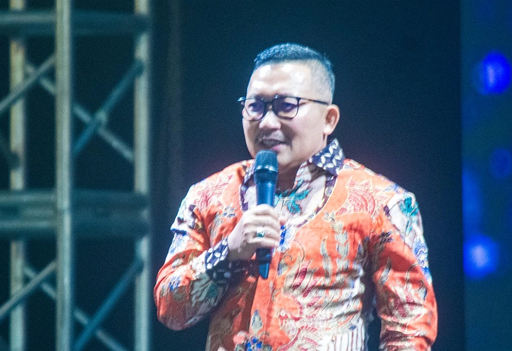 Bupati Banggai H. Amirudin